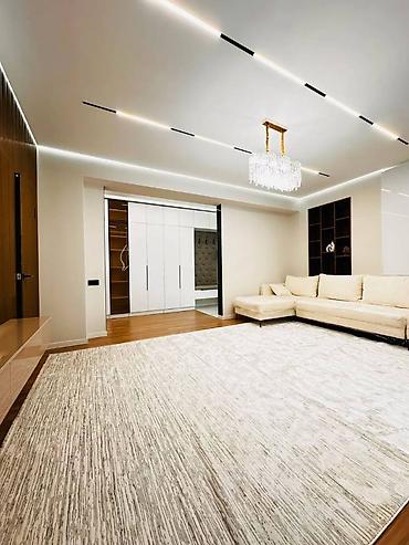 Продажа квартир: 3 комнаты, 79 м², 4 этаж — 3