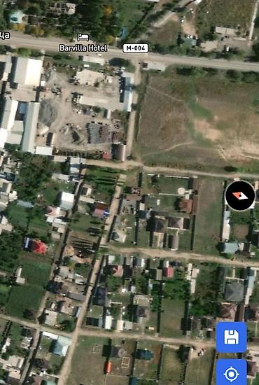 Продажа коттеджей и домов: Беш Күнгөйдө үй 4 комнат 8 сотак . жолго жакын стадион достуктун — 4