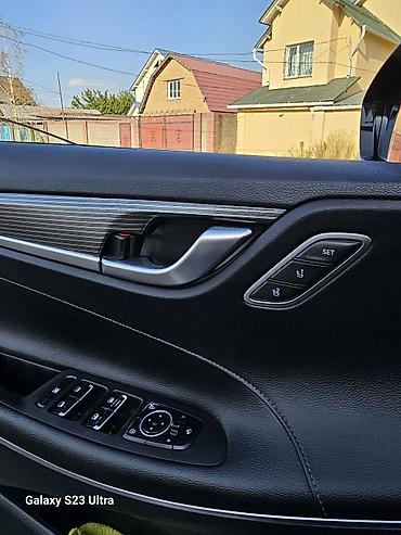 gra: Hyundai Grandeur: 2018 г., 2.4 л, Автомат, Бензин, Седан — 8