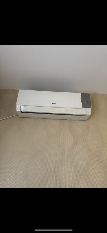 Diffuzorlar: GREE KONDİSENER 35 KV TAM İŞLƏK UNVAN HƏZİ ASLANOV METROSU BOŞ BOŞ