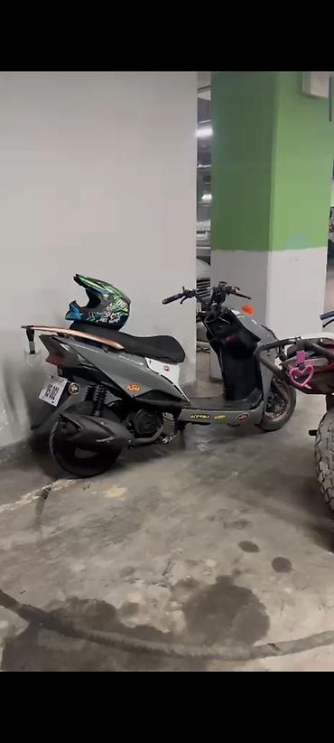 benzinli moped: Zontes 150 sm3, 2022 il, 300 km — 4