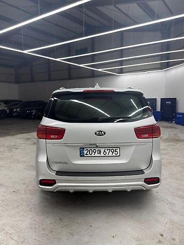 Унаа: Kia Carnival: 2020 г., 2.2 л, Автомат, Дизель, Вэн/Минивэн — 4