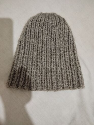 Baş geyimləri: Uşaq üçün 1 edədi 1 azn — 9