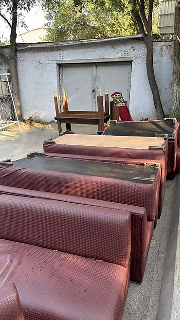 boks sekilleri: Məhsul: Bordo rəngli restoran/kafe oturacaqları (divan tipli boks) — 4