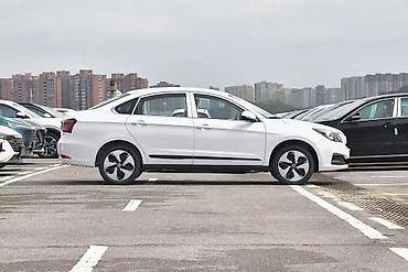 Продажа авто: JMEV : 2026 г., 0.1 л, Автомат, Электромобиль, Седан — 4