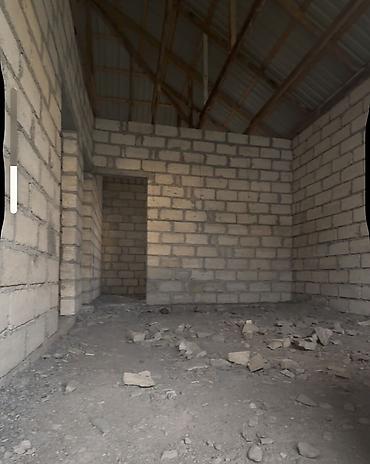 bina az seki: 3 otaqlı, 75 kv. m, Kredit var, Təmirsiz — 5