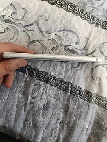 Apple iPhone: IPhone 8, 64 ГБ, белый Характеристики и детали: - Модель: iPhone 8 — 11