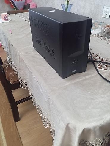 200 hz: İşlənmiş UPS, 1001 - 1500 Vt, Rozetkaların sayı - 4 — 1