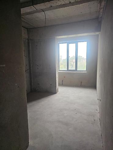 задаю: 1 комната, 37 м², Ошский рынок / базар Элитка, 4 этаж, ПСО (под самоотделку) — 4