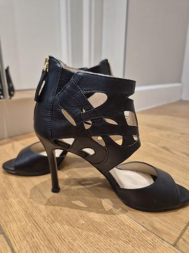 Sandale: Nine West crne sandale na štiklu - Dizajn: elegantne sandale sa — 8