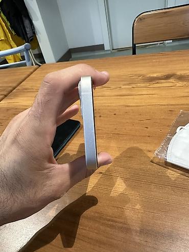 baku electronics sire ceken: IPhone 13, 128 GB, Ağ, Face ID — 4