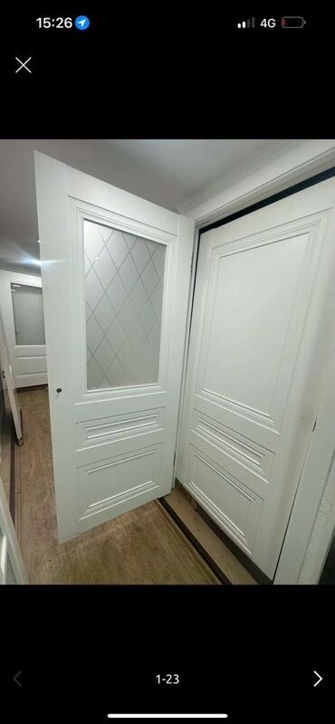 стекло в межкомнатную дверь: Ички эшик айнек менен, Витраждуу терезелер, түсү - Ак