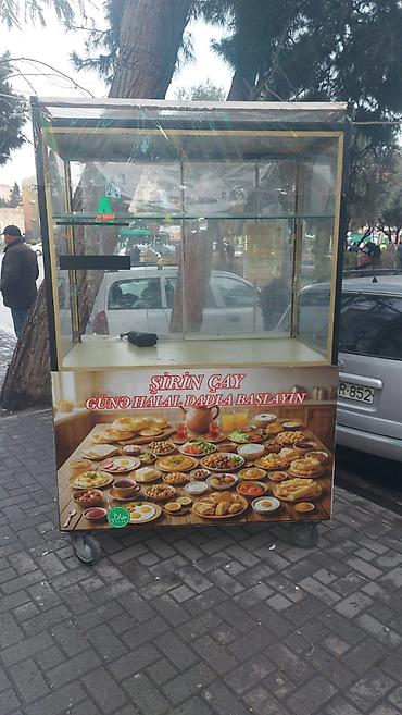 Butkalar, köşklar: Tam işlək vəziyyətdə tost, simitqamburger ve s fastfood yeməkləri — 1