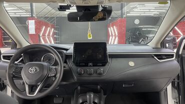 Toyota: Toyota Corolla: 2020 г., 1.2 л, Вариатор, Бензин, Седан — 6