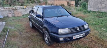 Volkswagen: Volkswagen Vento: 1996 г., 1.8 л, Механика, Бензин, Седан