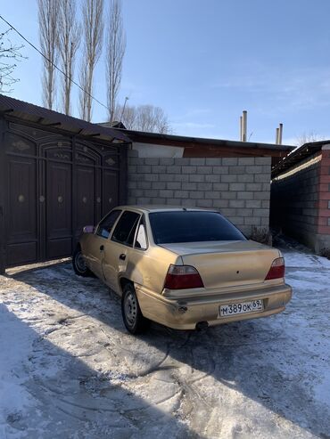 дайво некция: Daewoo Nexia: 2007 г., 1.6 л, Механика, Бензин, Седан