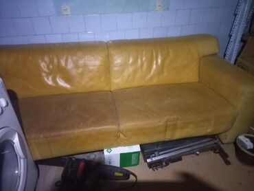 диваны из германии: Түз диван, Колдонулган, Үч орундук жана андан көп, Булгаары