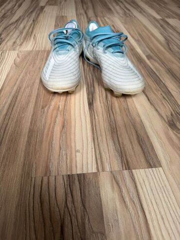 оргинал красовки: Продаю оригинальные бутсы Adidas X, размер 40