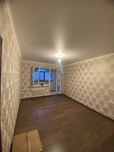 снять квартиру в районе автовокзала: 1 бөлмө, Менчик ээси, Чогуу жашоосу жок, Жарым -жартылай эмереги бар