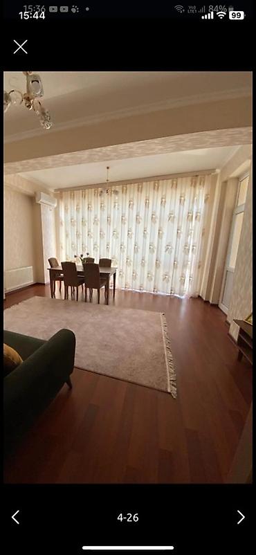 Uzunmüddətli kirayə mənzillər: Menzil (yaşayış binası) Təsvir:3 otaq 12 mərtəbə 8 ci etajişıqlı — 18