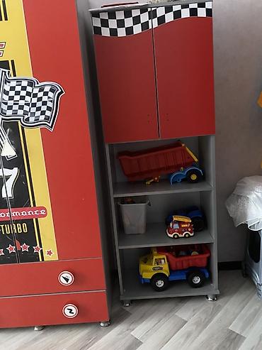 yolka oyuncaq: Uşaq otağı üçün “Racing/V8” mövzusunda mebel dəsti Tərkib: - Maşın — 3