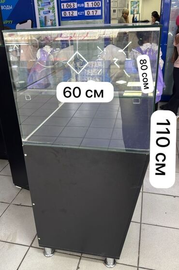 весы настольные: Витрина Для продуктов, С подсветкой, 110 см * 60 см * 80 см, Б/у