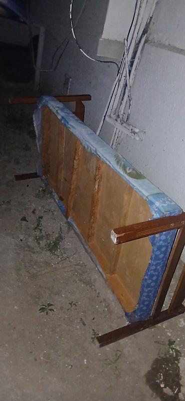 Çarpayılar: Taxta tək nəfərlik çarpayı və döşək - Material: taxta karkas, başlıq — 4