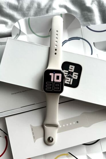 Apple Watch: Продаю Apple watch 9 series Размер: 41mm Цвет: Starlight 98%🔋 Без