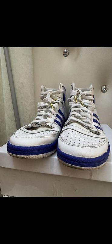 высокие кеды: Кроссовки adidas (высокие) - Модель: баскетбольный хай‑топ в — 3