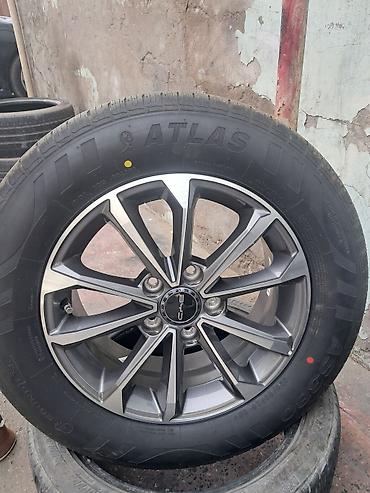 cruz disk teker: ATLAS AS380 təkərlər və CnE yüngül lehimli disk dəsti - Ölçü: 225/60 — 3