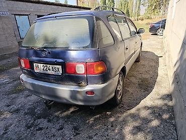 Toyota: Toyota Ipsum: 1997 г., 2 л, Механика, Дизель, Минивэн — 5