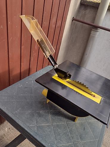 Cirkulari: Stoni cirkular 700 W - Cirkular donešen iz Nemačke modelMANNESMANN na lalafo.rs — 7 Cirkulari: Stoni cirkular 700 W - Cirkular donešen iz Nemačke modelMANNESMANN — 7