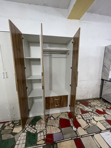 Шифоньеры: Шифоньер 1.20"2.10 доставка по городу бесплатно — 4