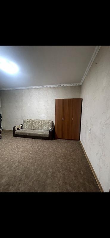 Батирлерди ижарага берүү: 1‑комнатная квартира Планировка и метраж: - Просторная комната с — 3