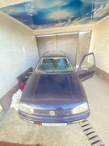 Volkswagen: Volkswagen Golf Variant: 1992 г., Механика, Бензин, Универсал — 6