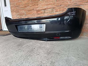 Auto-delovi: ZADNJI BRANIK CRNI ZA FIAT GRANDE PUNTO OD 2005. DO 2009. GOD. | — 1