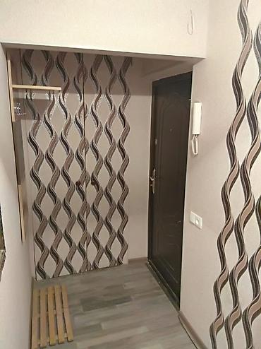 Продажа квартир: 1 комната, 32 м², 7 мкр 104 серия, 4 этаж — 10