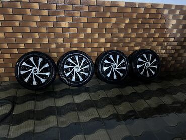 kumho 225 55 18: Yeni Disk təkər Kia 185 / 55 / R 14, 4 Boltlu