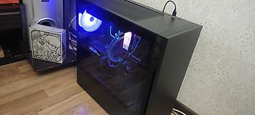 Masaüstü kompüterlər və iş stansiyaları: GPU: RTX 4070 Super CPU: Ryzen 7 5800X Anakart: MSI MPG X570 Gaming — 3