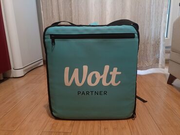 продажа готового бизнеса в баку: Wolt çanta.Təzə ilə birəbir eyni,az istifadə olunub,məkan yaxın olsa