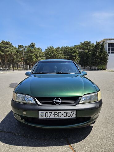 zapi satilir 100 manata: Opel Vectra: 1.8 l | 1996 il | 450000 km Sedan
