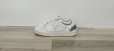 Γυναικεία είδη Υπόδησης: Sneakers Valentino Backnet Αυθεντικός. Καλή κατάσταση Δείτε μερικά