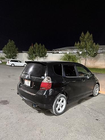 Honda: Honda Fit: 2002 г., 1.3 л, Вариатор, Бензин, Хэтчбэк — 11