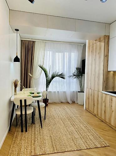 продаю с переездом: 3 комнаты, 63 м², Элитка, 12 этаж, Дизайнерский ремонт — 1