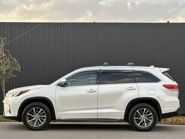 Toyota: Toyota Highlander: 2018 г., 3.5 л, Автомат, Бензин, Кроссовер