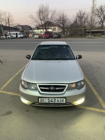 Daewoo: Daewoo Nexia: 2008 г., 1.6 л, Механика, Бензин, Седан