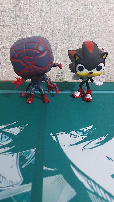 Funko Pop üslubunda iki kolleksiya fiquru seti. - Model 1