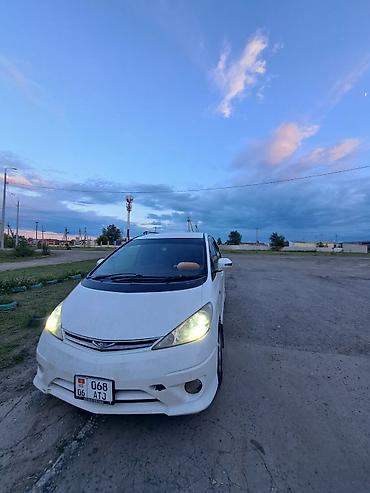 Toyota: Toyota Estima: 2001 г., Автомат, Минивэн — 7
