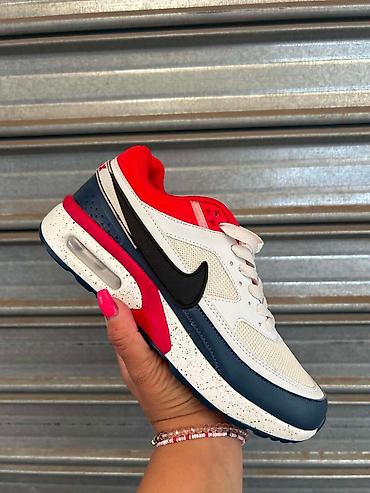 all star patike duboke: Nike Air Max patike – lifestyle/trening model sa vidljivom Air — 3