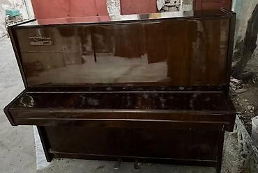 Klavişli alətlər: Upright piano – “Ласточка” (Lastoçka) modeli - Korpus: tünd qəhvəyi — 1